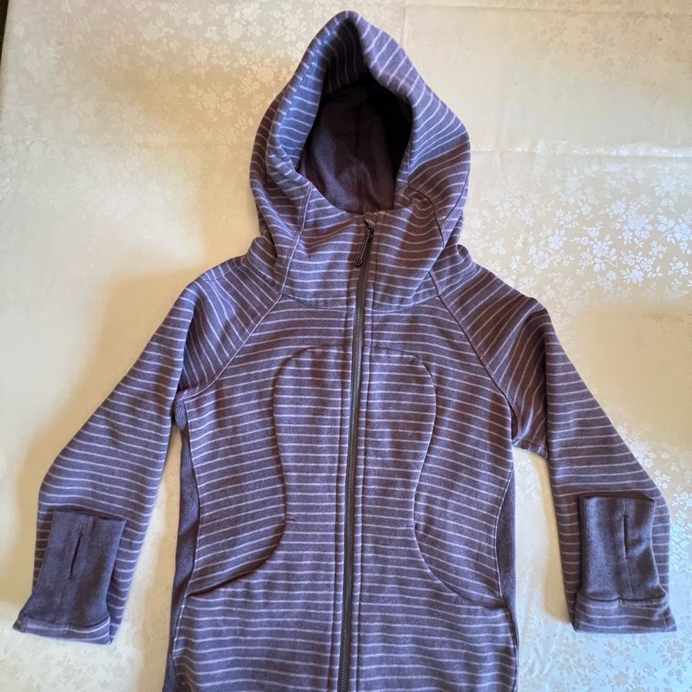 Women’s Lululemon Heathered Antiue Bark Mauve Striped Sweatshirt Hoodie Casual